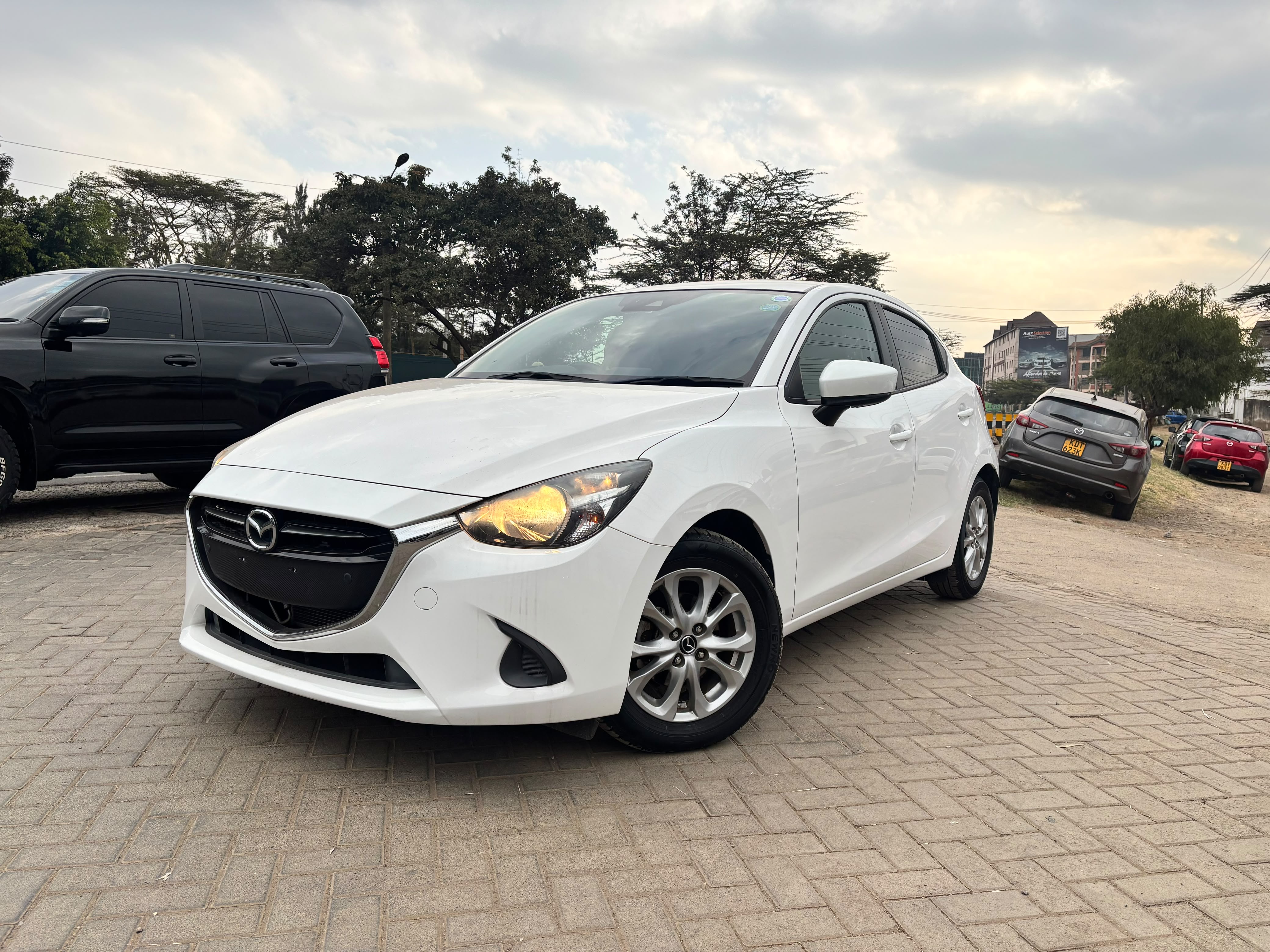 2019 Mazda Demio